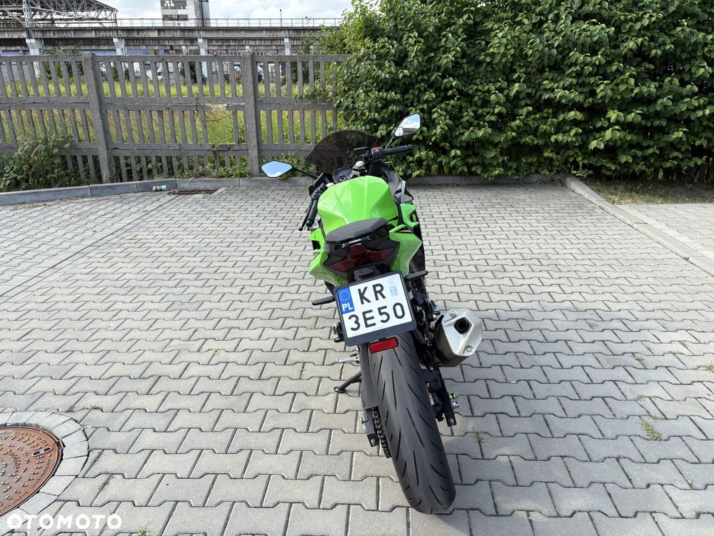 Kawasaki Ninja 400 - 7