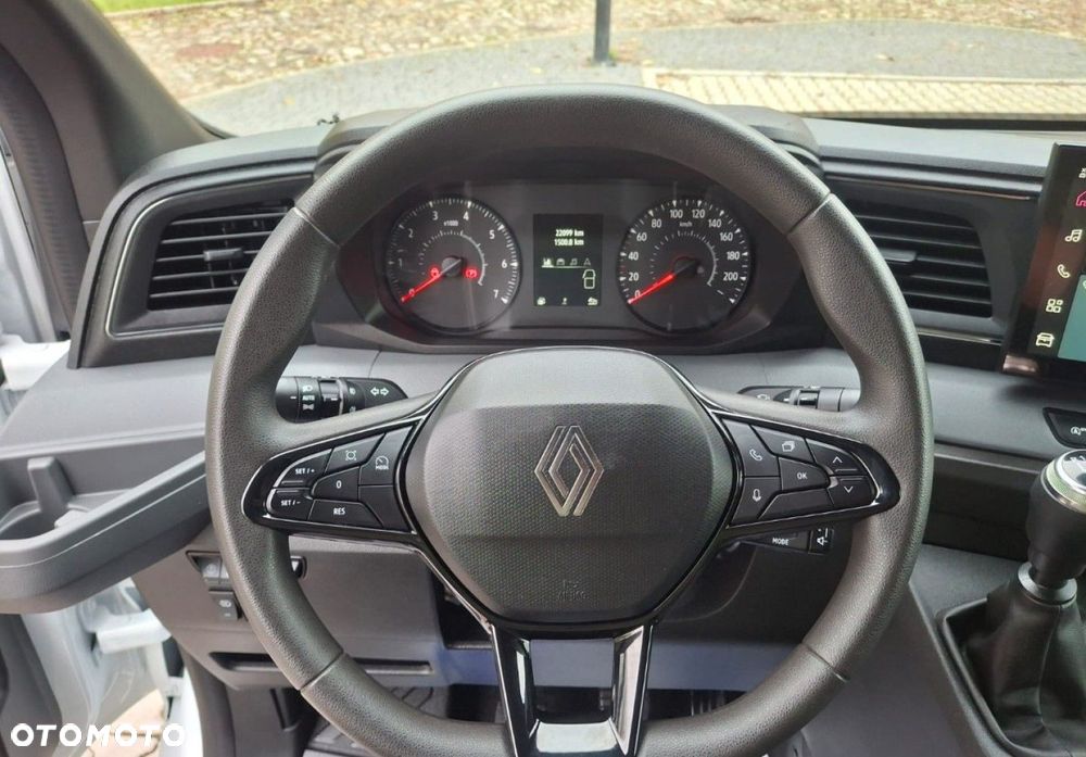 Renault Master - 15