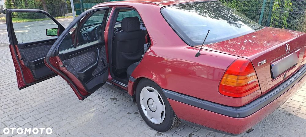 Mercedes-Benz Klasa C 180 Classic - 6