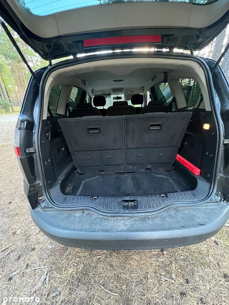 Ford S-Max - 15