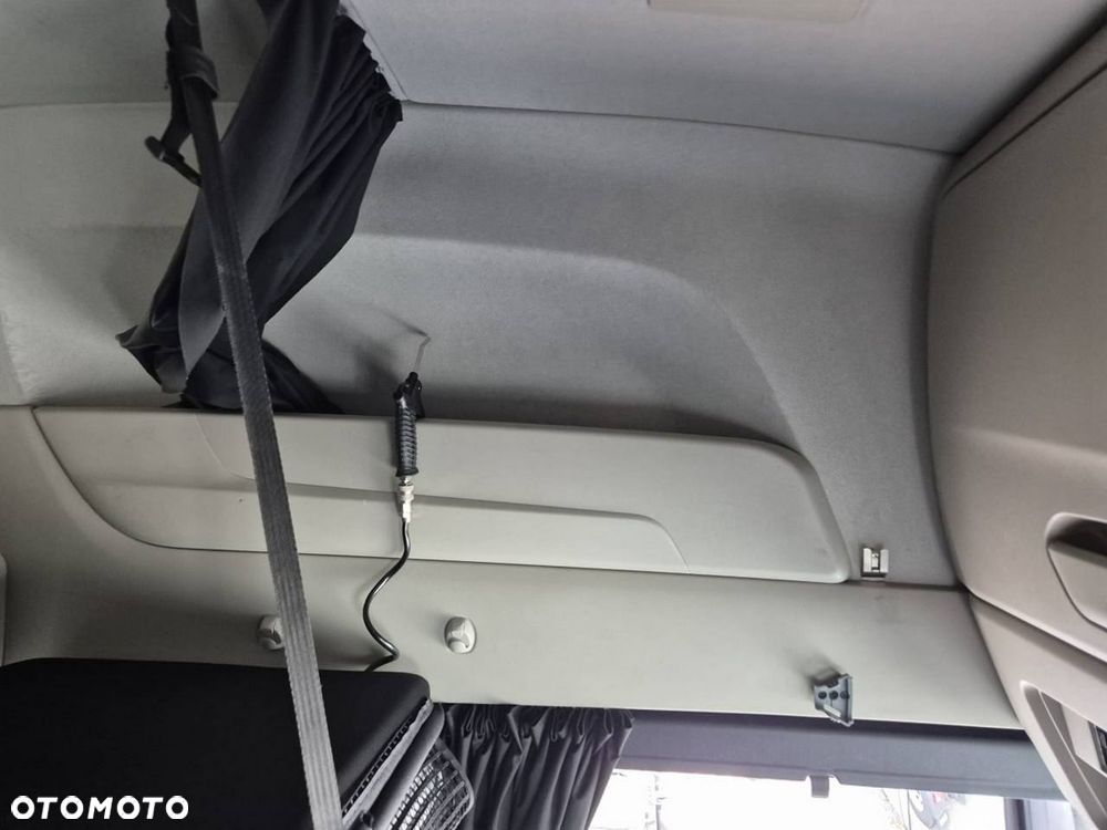 Iveco As440ST/Fp Lt - 32