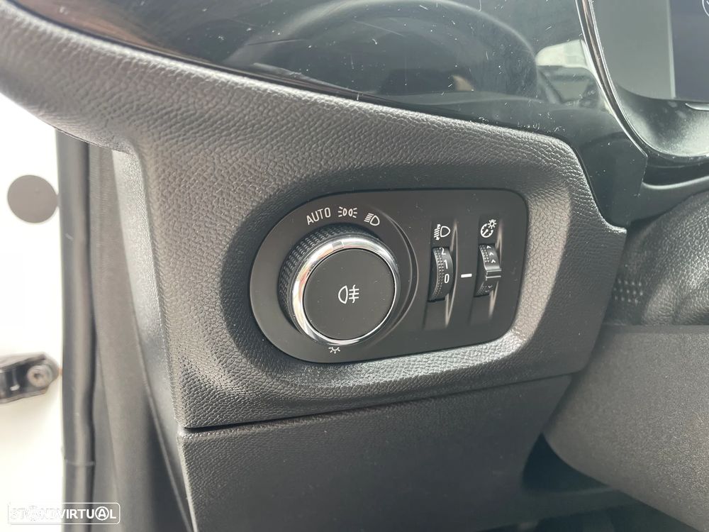 Opel Corsa-e Edition - 37