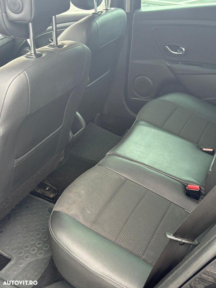 Renault Megane dCi 110 FAP Paris - 13