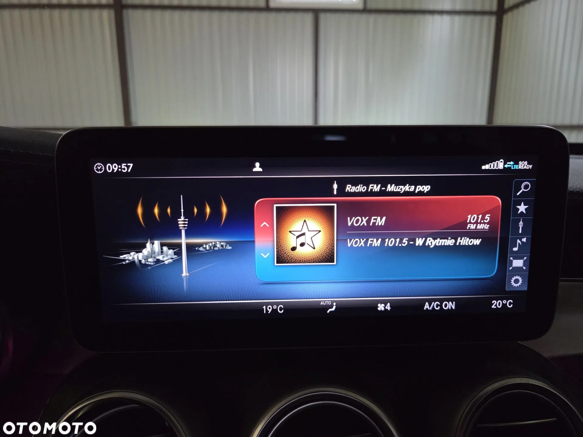 Mercedes-Benz Klasa C 220 d T 9G-TRONIC AMG Line - 31