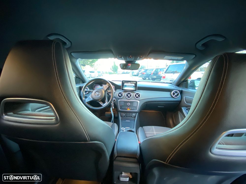 Mercedes-Benz CLA 180 d Shooting Brake AMG Line Aut. - 10