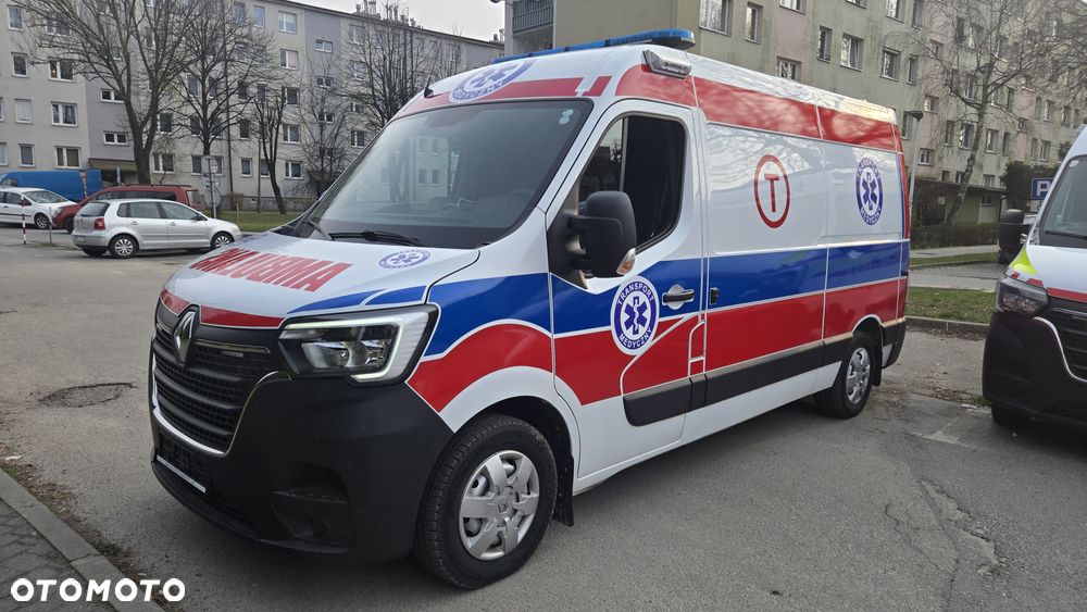 Renault Master Ambulans karetka