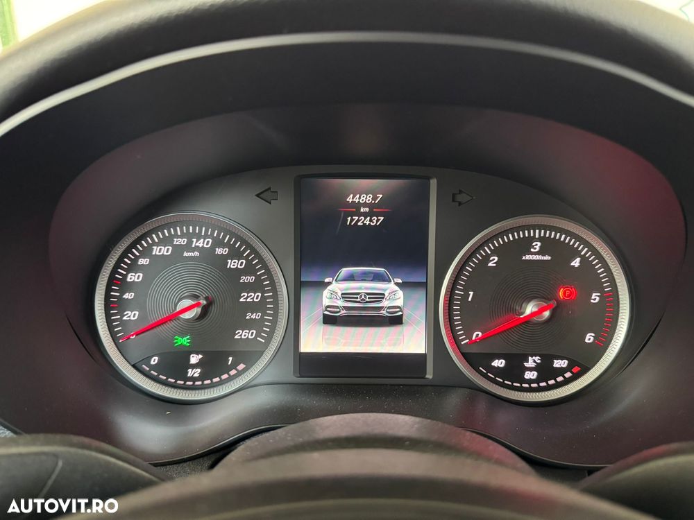 Mercedes-Benz C - 17