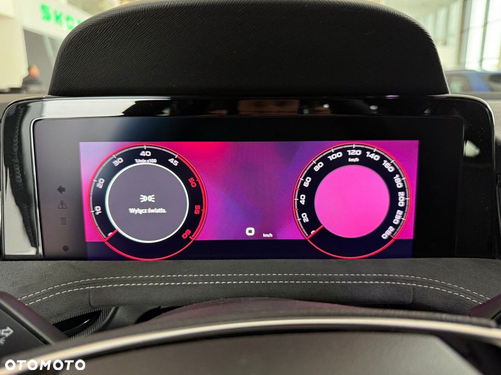 Skoda Superb 2.0 TDI SCR 4x4 Sportline DSG - 23