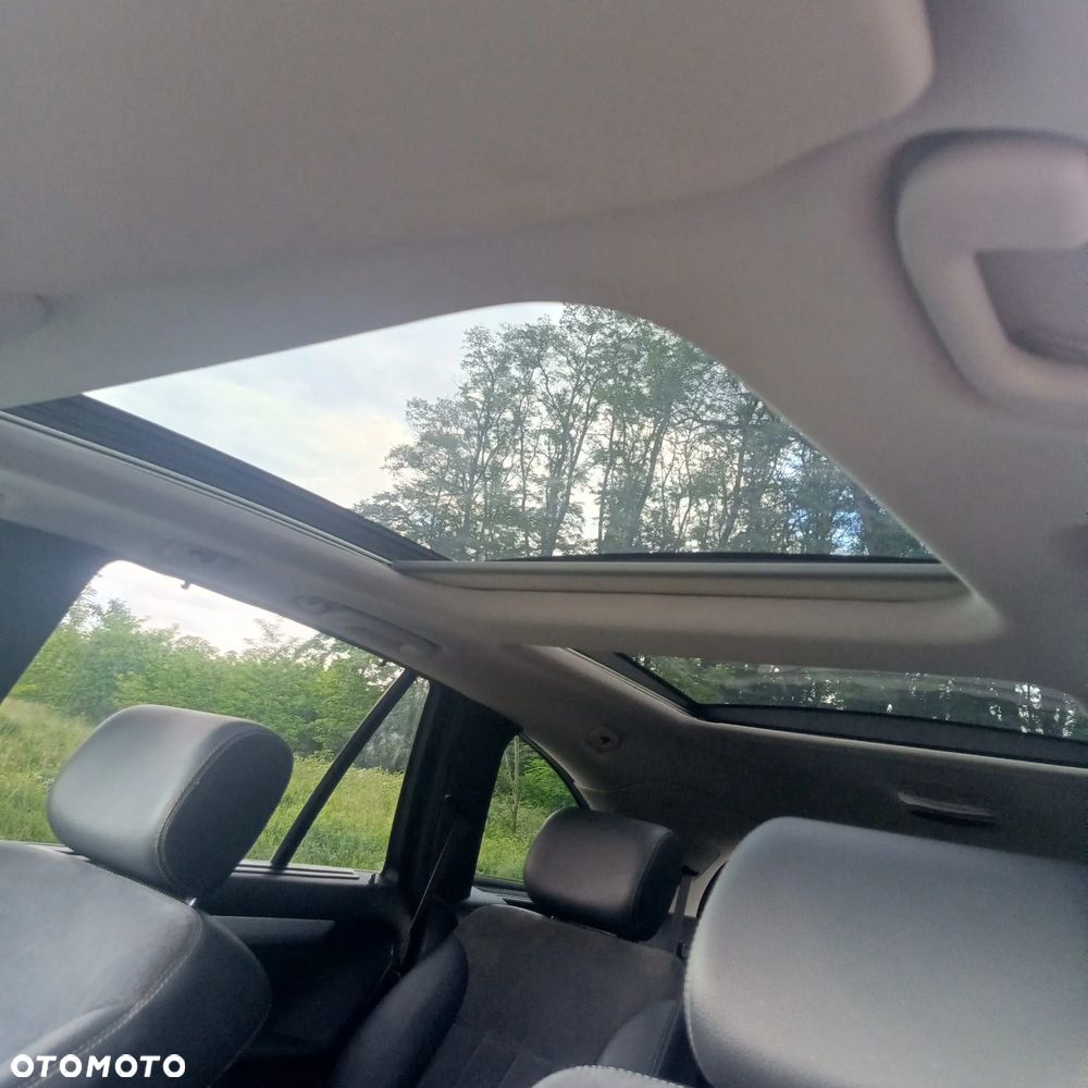 Mercedes-Benz Klasa R 320 CDI 4-Matic - 18