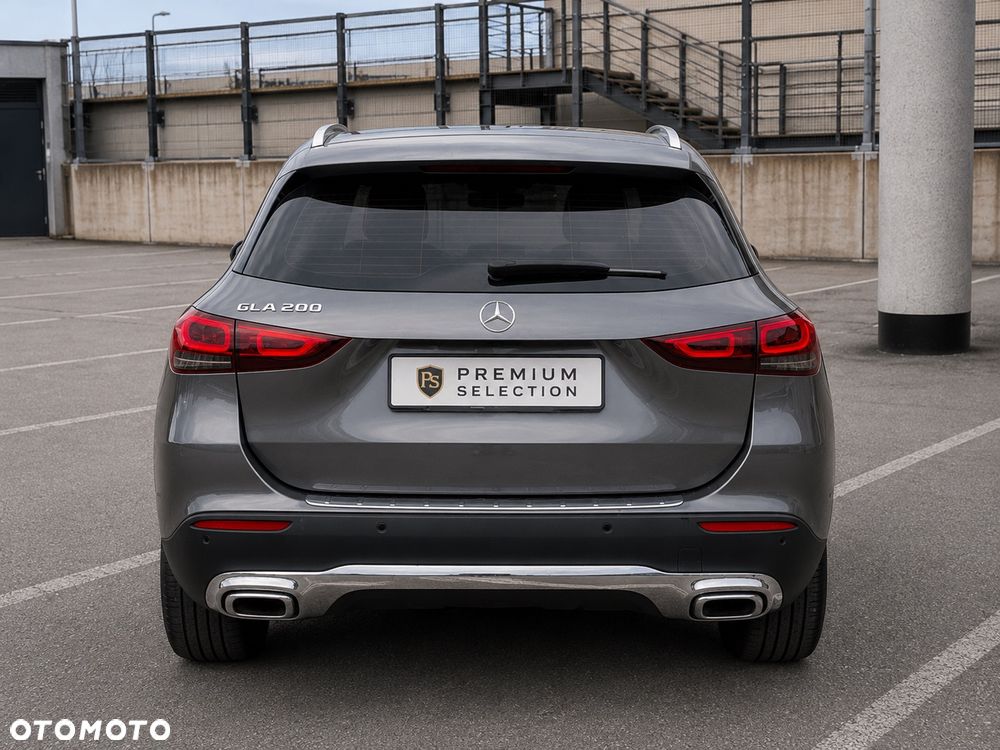 Mercedes-Benz GLA 200 Progressive - 6