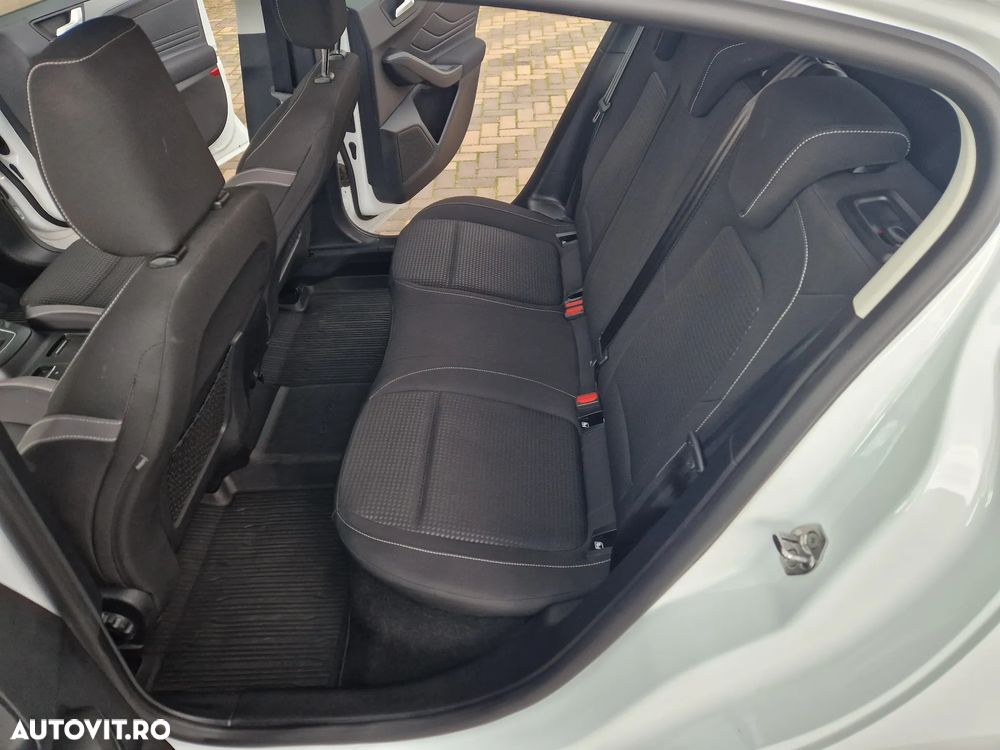 Ford Focus 1.0 EcoBoost MHEV Titanium X - 16