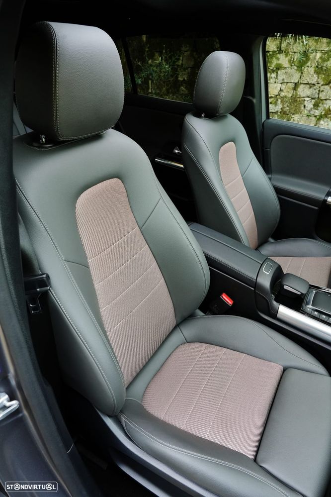 Mercedes-Benz EQA 300 4Matic Electric Art - 7