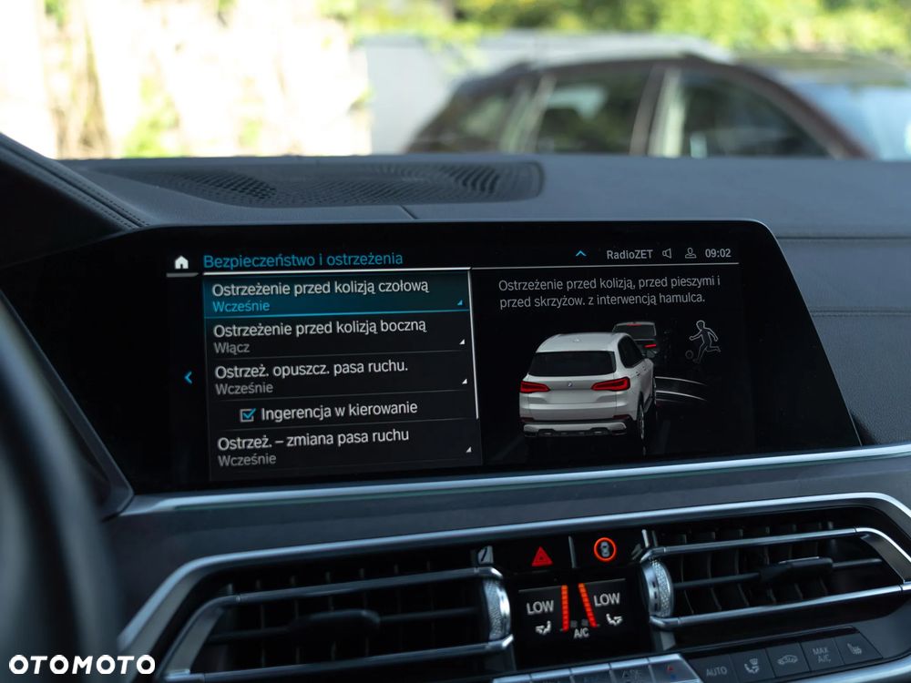 BMW X5 xDrive45e - 34