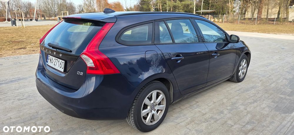 Volvo V60 DRIVe - 4