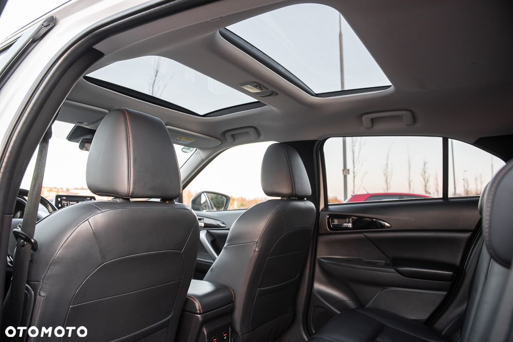Mitsubishi Eclipse Cross - 31
