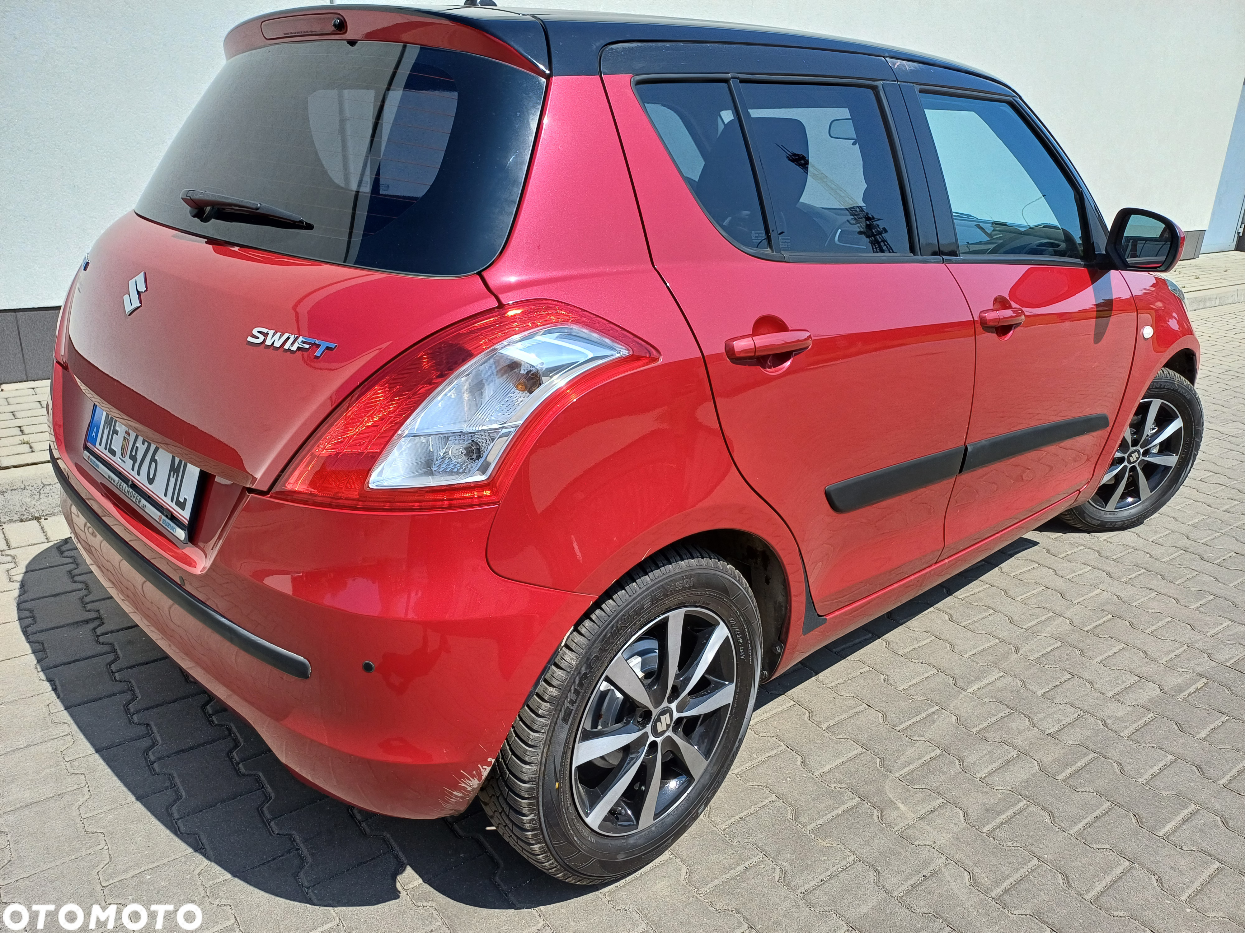 Suzuki Swift 1.2 Premium - 3