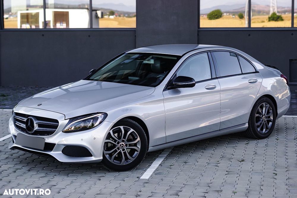 Mercedes-Benz C - 6