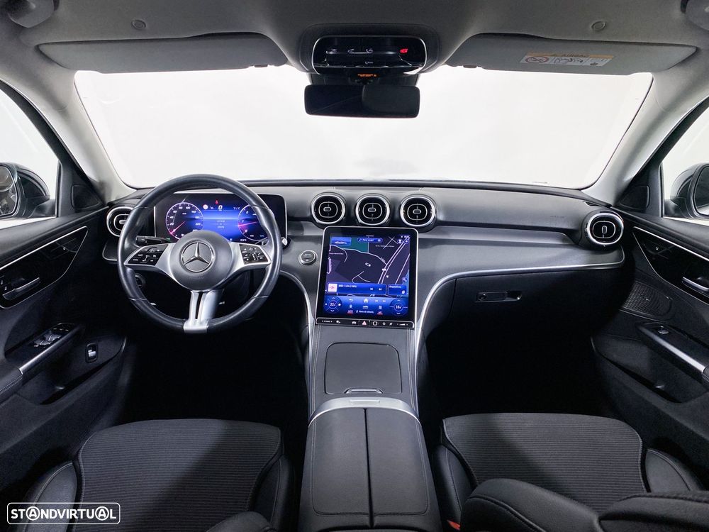 Mercedes-Benz C 220 d Avantgarde — fotografia 15
