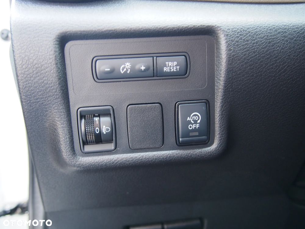 Nissan Micra IG-T 100 Xtronic Tekna - 30