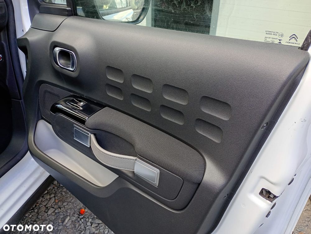 Citroën C3 1.2 PureTech Shine - 20