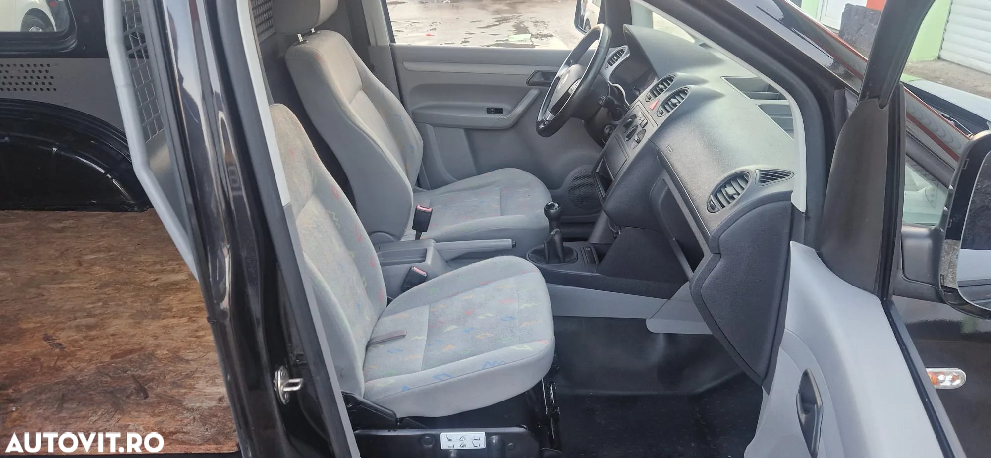 Volkswagen Caddy - 15