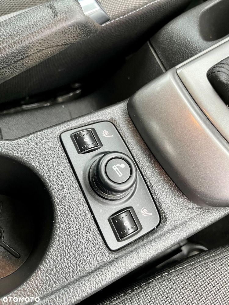 Ford Focus 1.0 EcoBoost STart-Stopp-System TITANIUM - 17