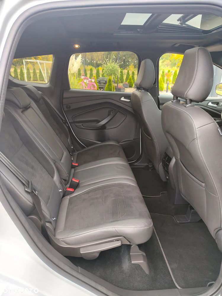 Ford Kuga 1.5 EcoBoost ST-LINE - 15