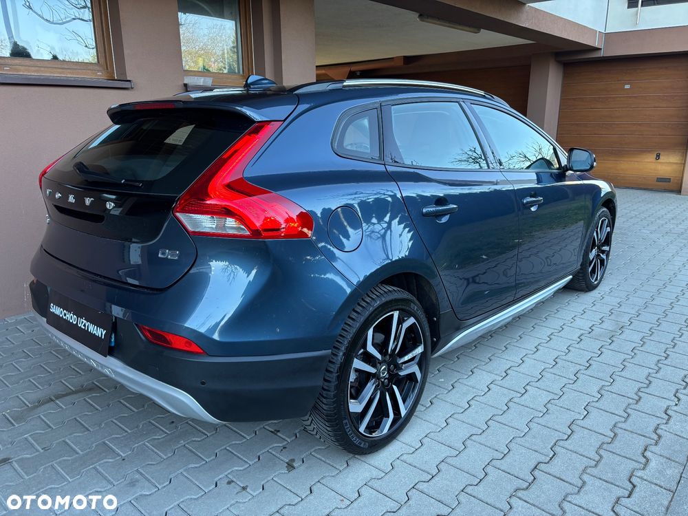 Volvo V40 Cross Country D3 Drive-E Summum - 23