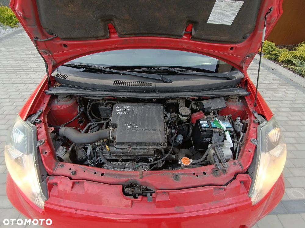 Daihatsu Sirion 1.3 - 25