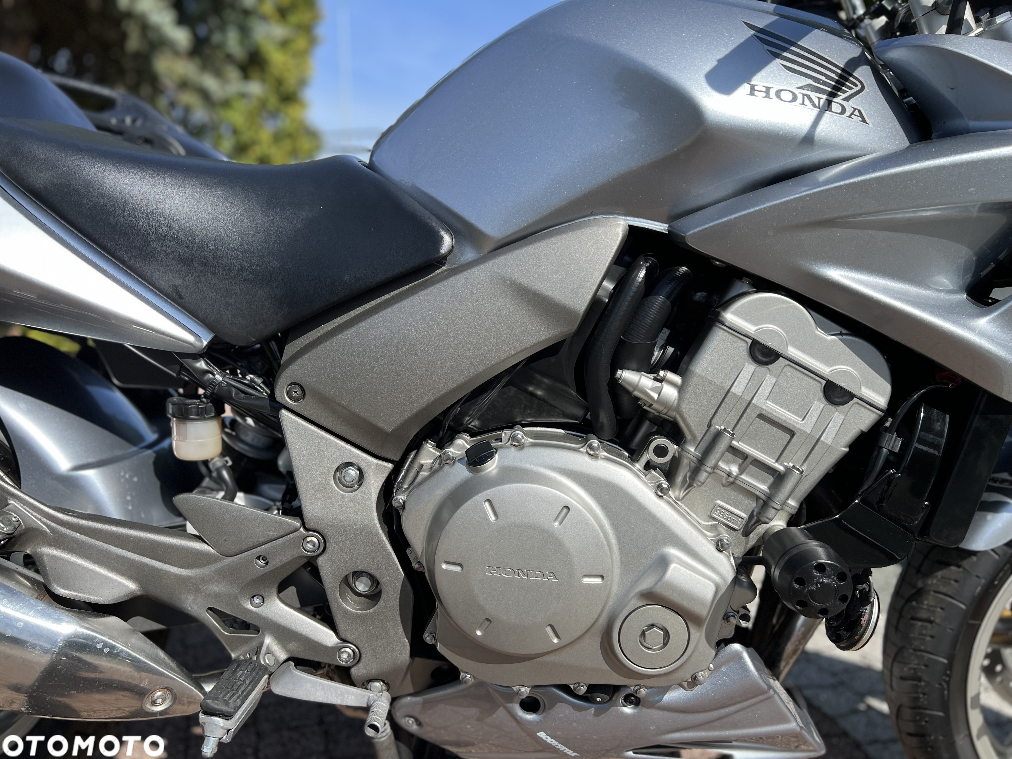 Honda CBF - 8