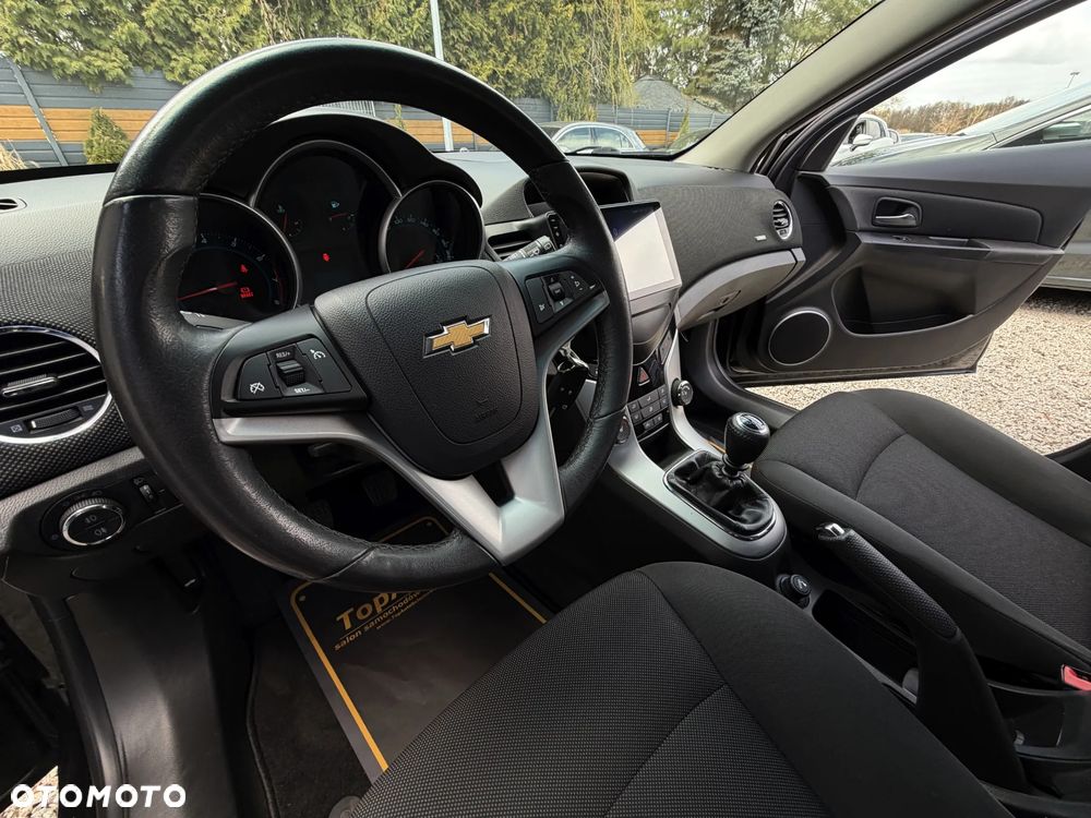 Chevrolet Cruze 1.8 LT+ - 20