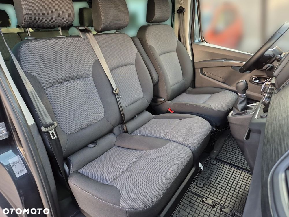 Renault trafic - 12