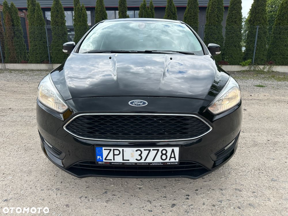 Ford Focus 1.6 TDCi DPF Titanium - 6