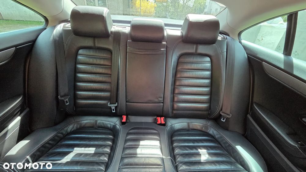 Volkswagen Passat CC 2.0 TDI DPF - 12