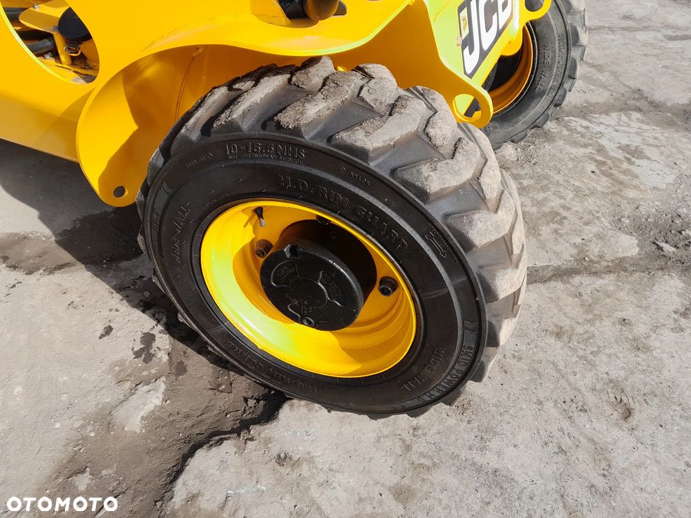 JCB 520-40 - 19