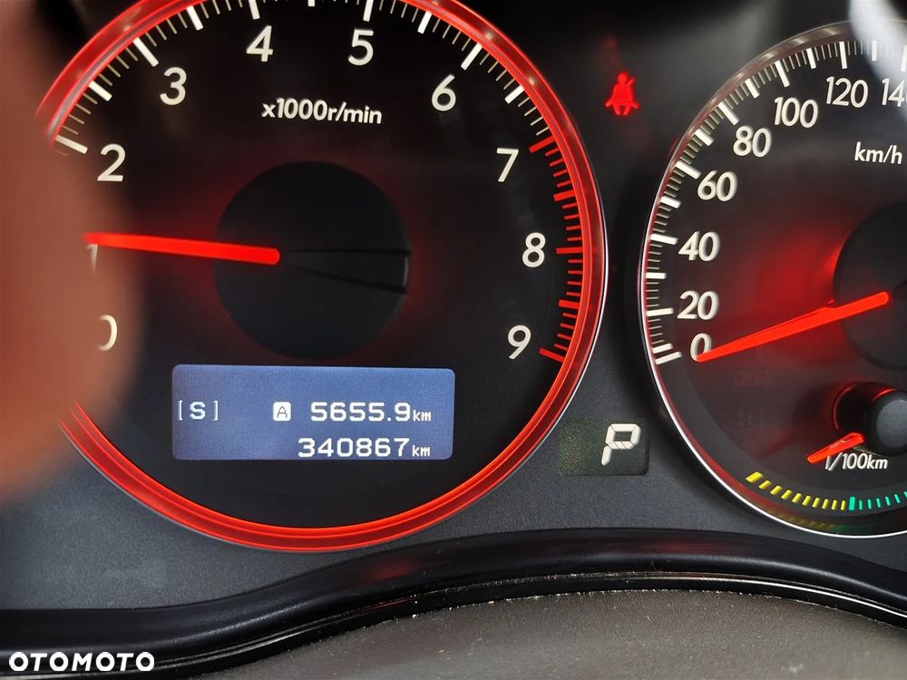 Subaru Legacy - 21