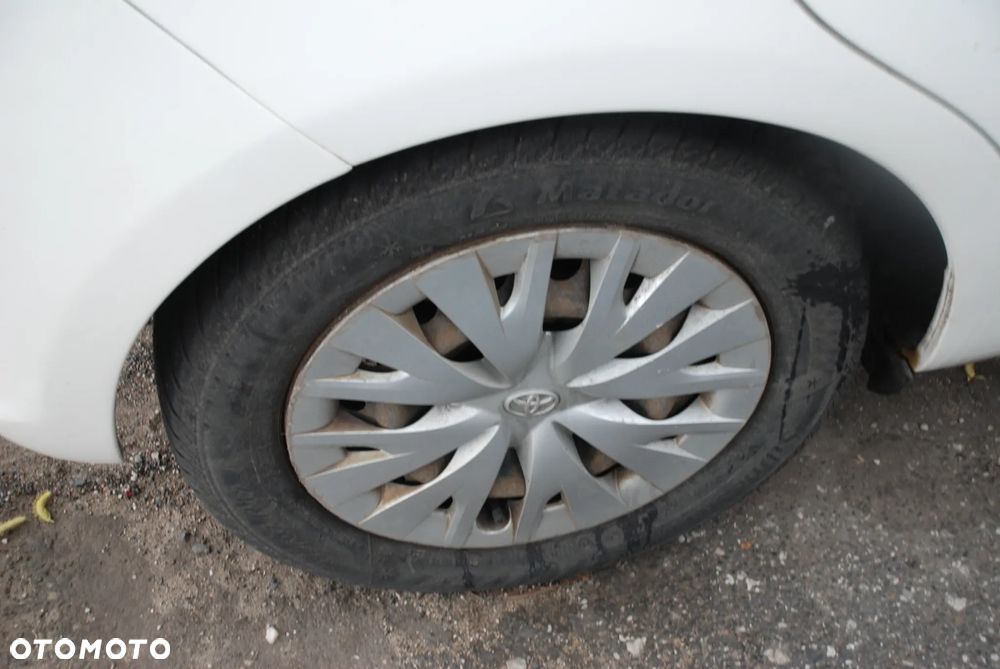 Toyota Yaris 1.0 Active - 9