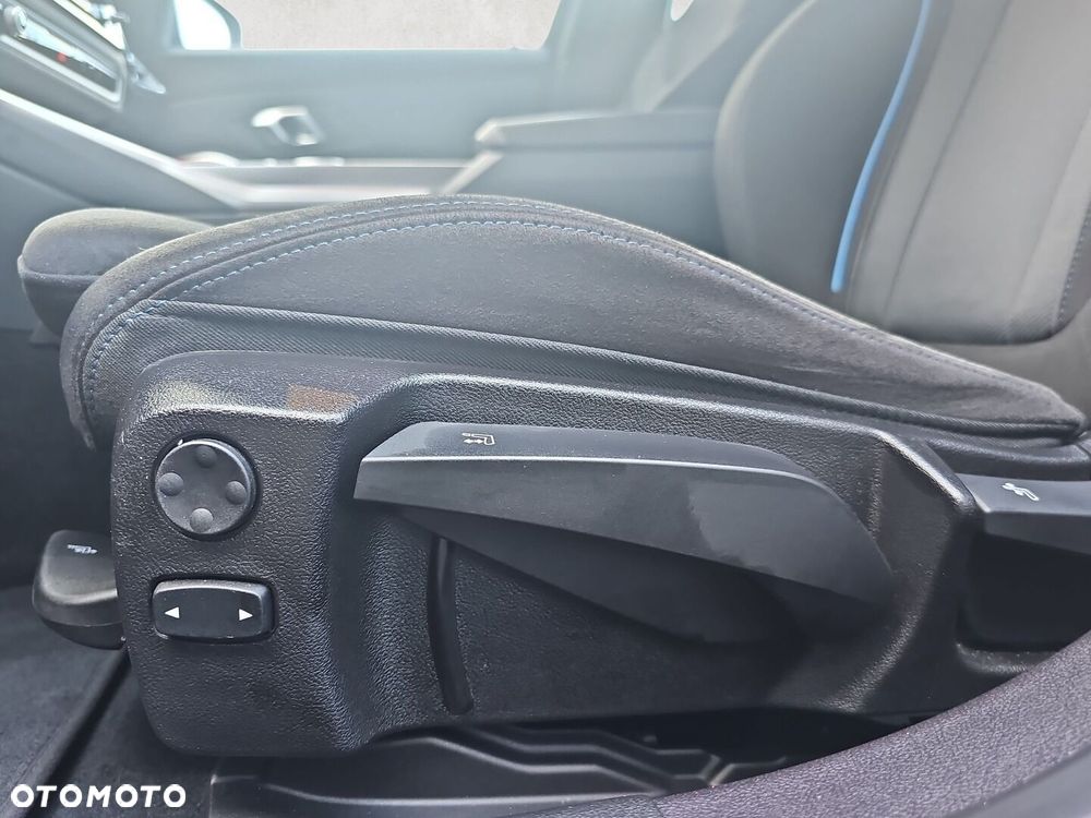BMW Seria 3 - 25