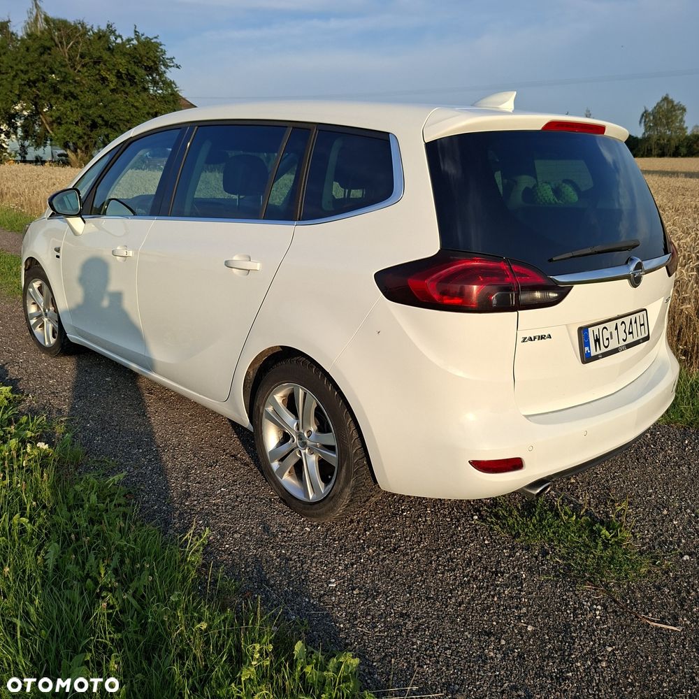 Opel Zafira 2016 photo 2