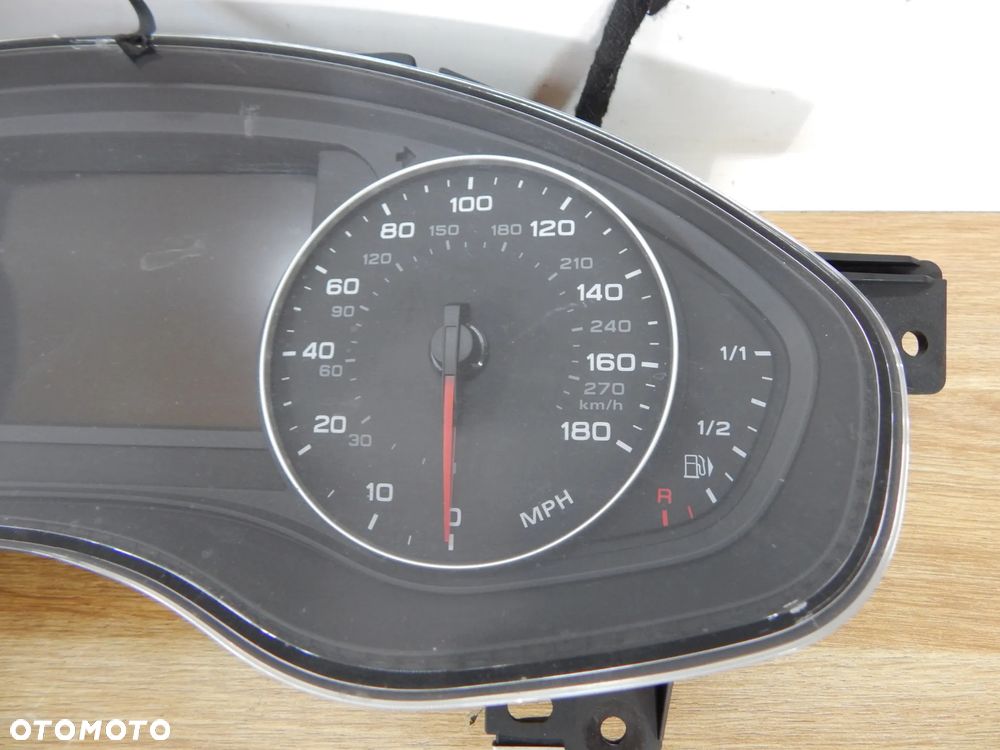 Licznik 3.0 4.0 TFSI 4G8920950C AUDI A6 s6 RS6 C7 A7 11-18 Łuków części - 3