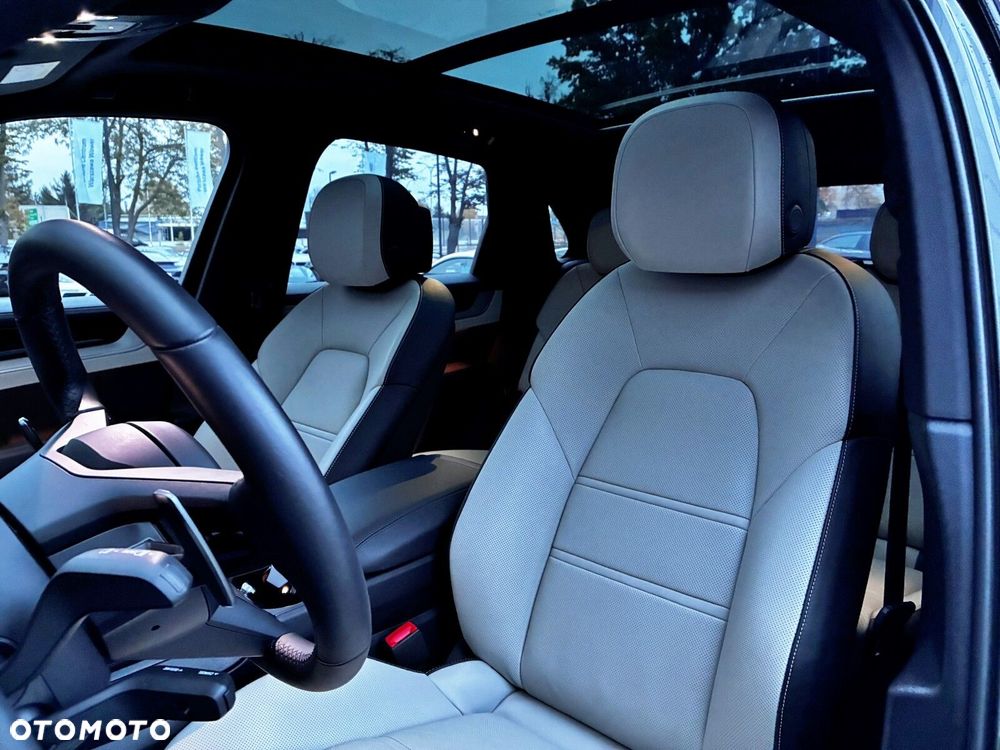 Porsche Cayenne 2024
