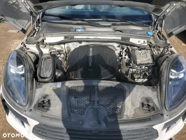 Porsche Macan - 14
