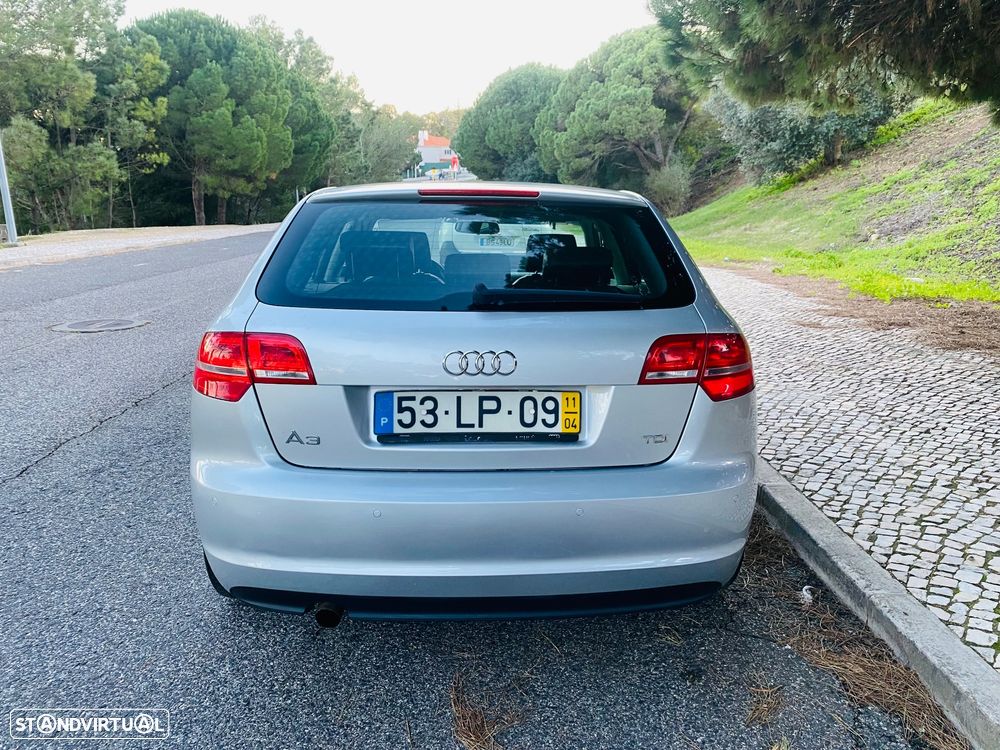 Audi A3 Sportback 2.0 TDi Sport S tronic - 7