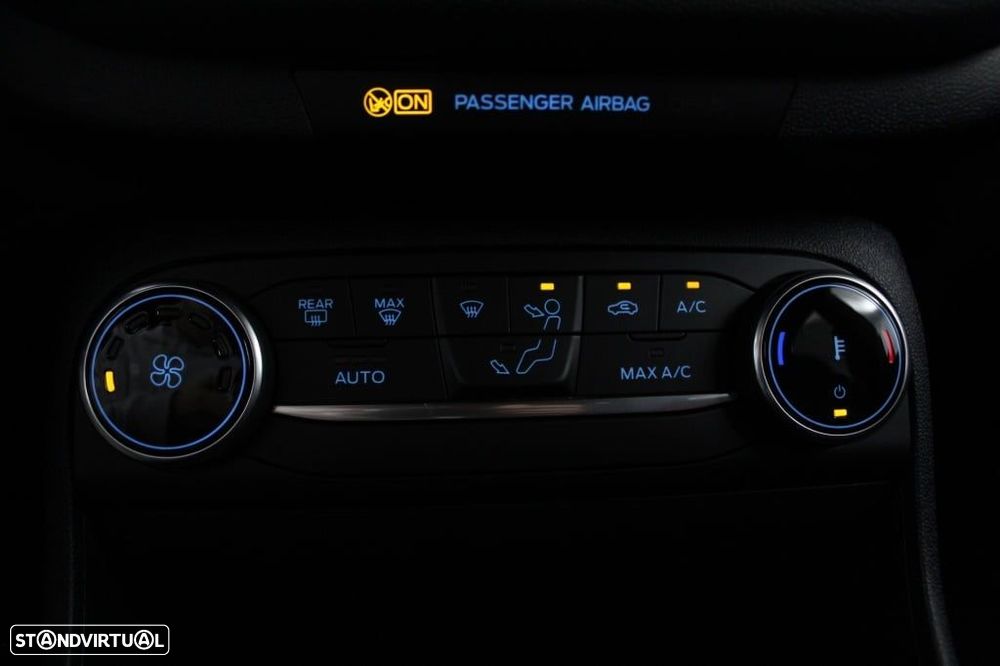 Ford Fiesta 1.0 EcoBoost ST-Line - 29
