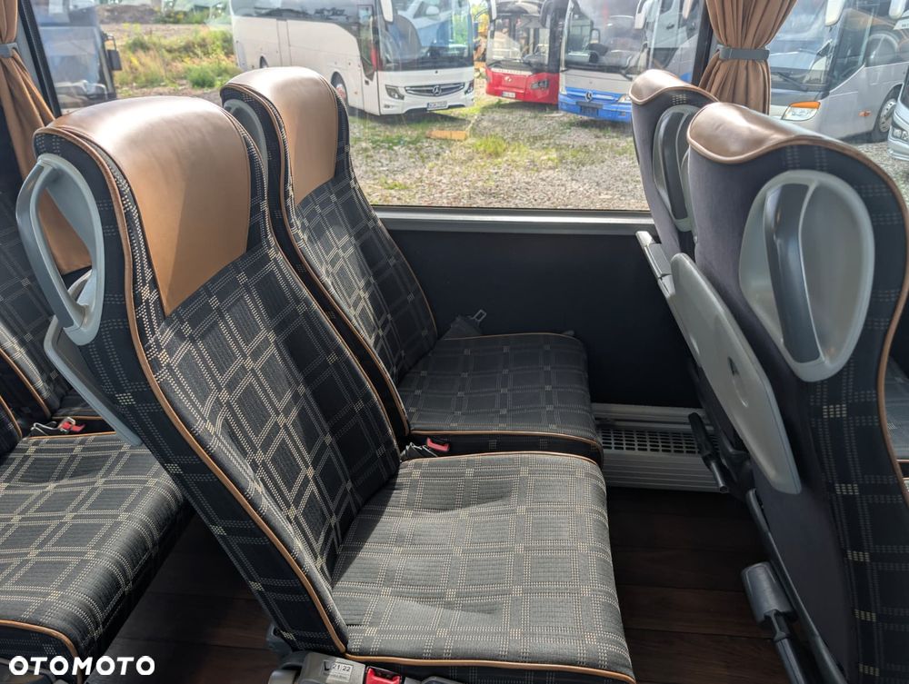Mercedes-Benz Tourismo - 30