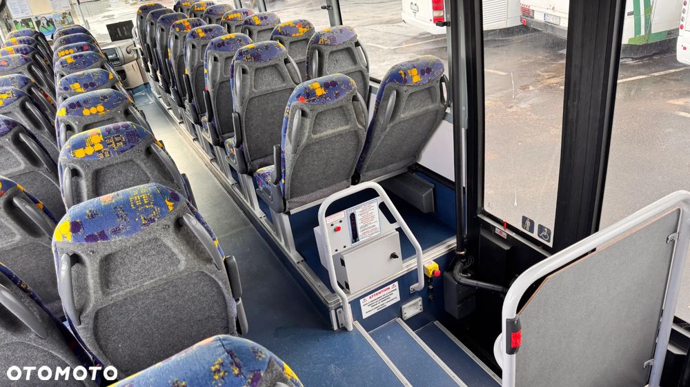 Irisbus ARWAY/ Klimatyzacja / 60 miejsc / cena: 98000 zł netto - 16
