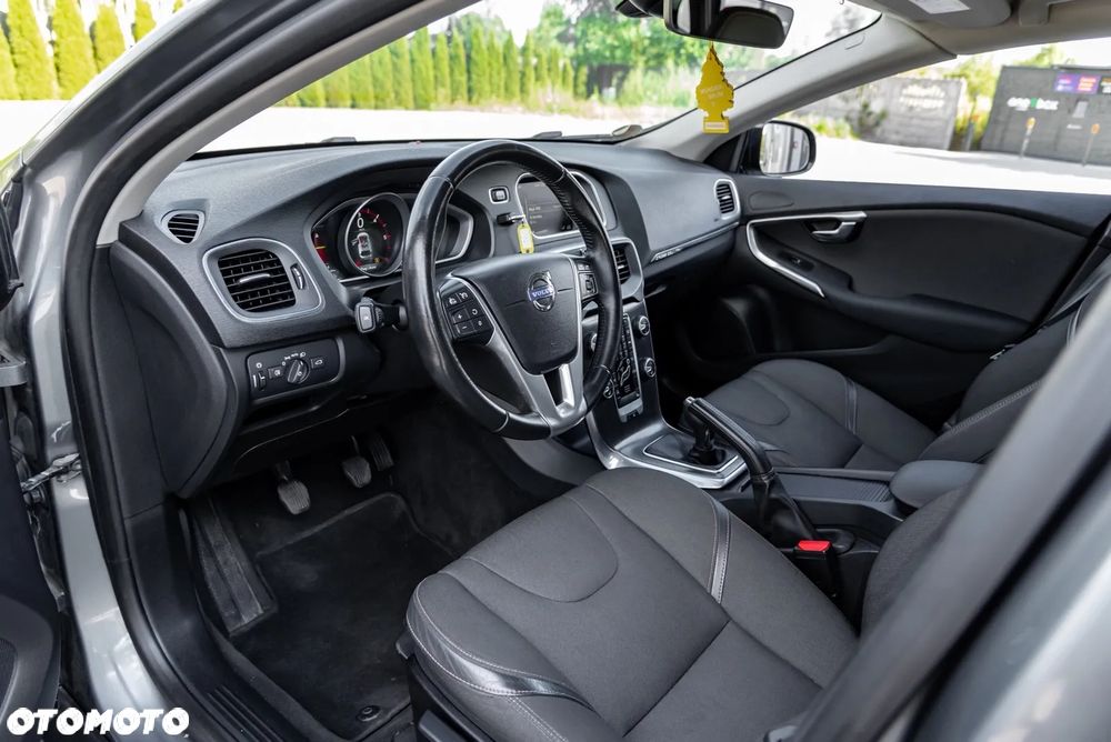 Volvo V40 Cross Country D2 Summum - 18