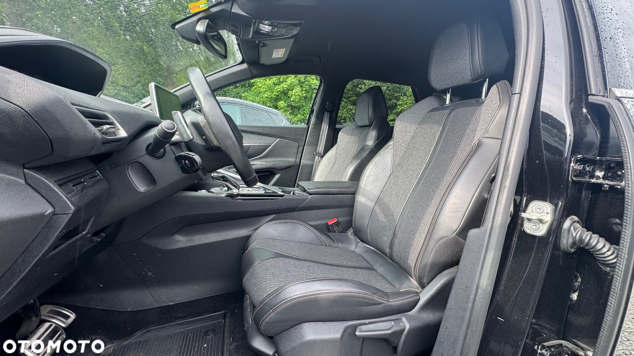 Peugeot 2008 1.2 Pure Tech Active S&S - 9