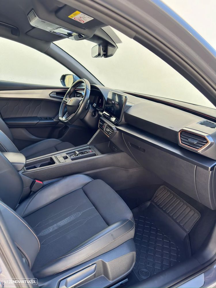 Cupra Leon 1.4 e-Hybrid MID DSG - 6
