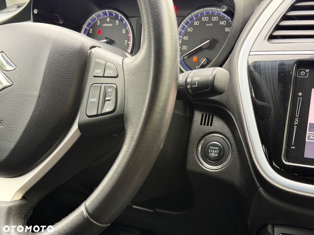 Suzuki SX4 S-Cross 1.4 T Premium - 20